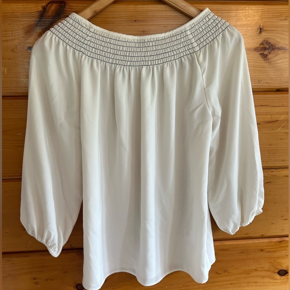 LOFT Smocked Neck White Blouse XS - Picture 4 of 4